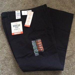 NWT - Men’s Workday Dockers-Levi Strauss - Black